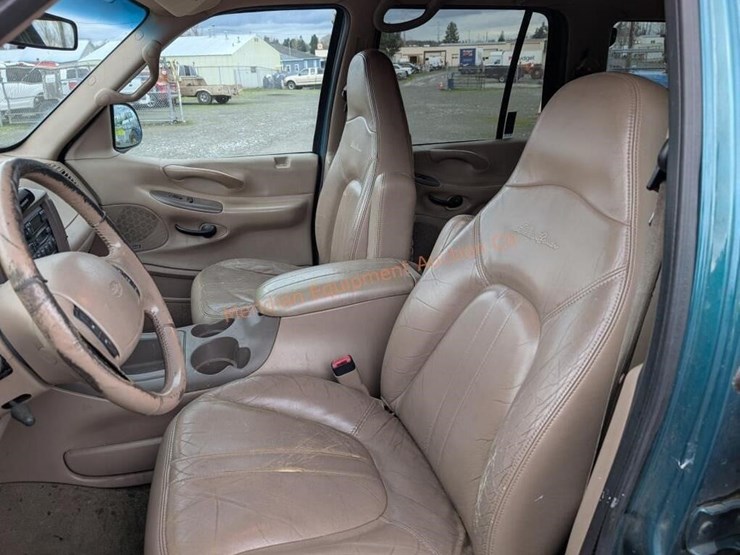 ford-expedition-image-22