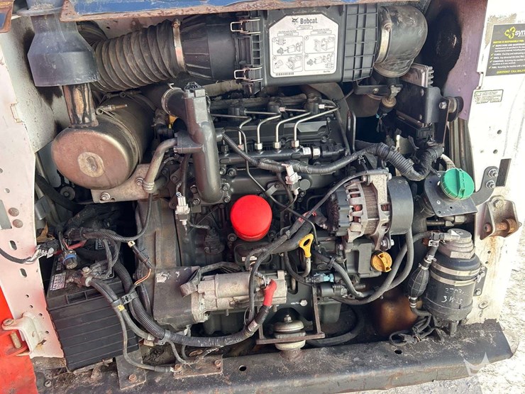 2019-bobcat-t590-image-18