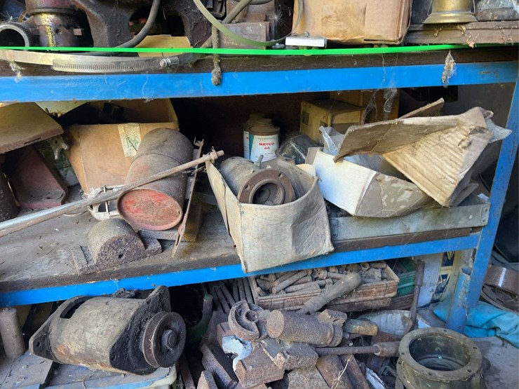 contents-of-workbench-image-8