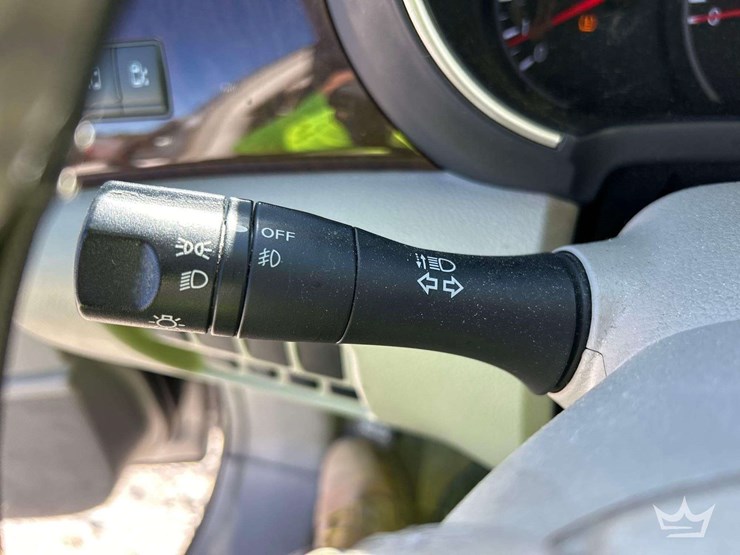 2016-nissan-quest-image-14