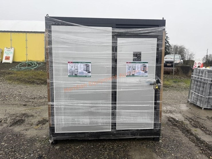 kj-mobile-restroom-with-shower-image-2