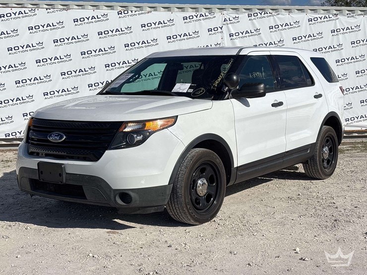 2015-ford-explorer-image-1