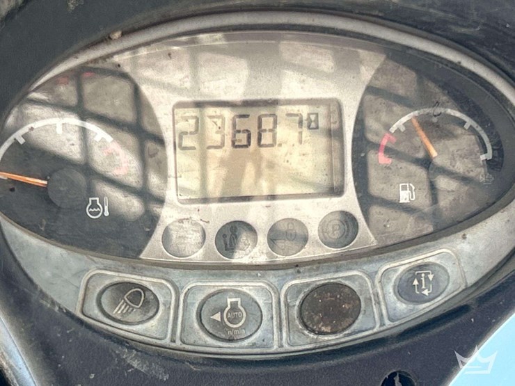 2019-bobcat-t590-image-11