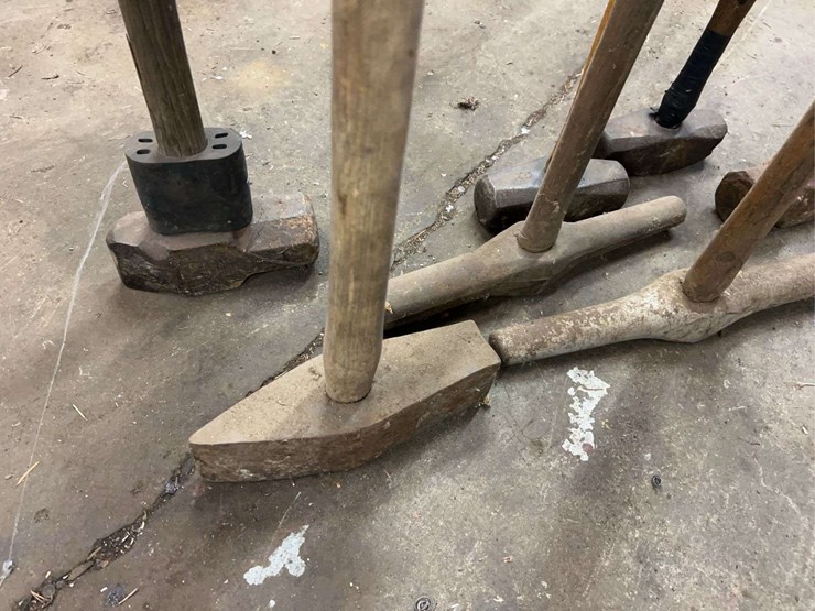 (7)-sledgehammers-image-9