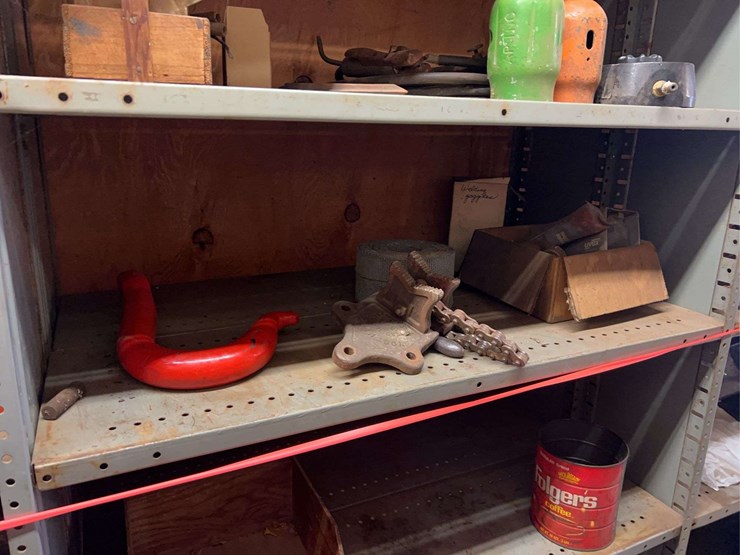 metal-shelving-image-17