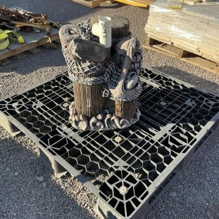 CONCRETE FOUNTAIN BASE