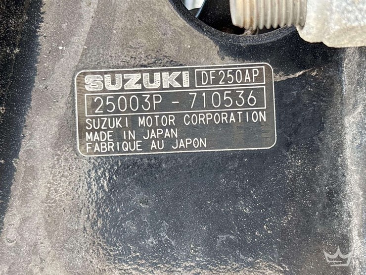 tug-boat-with-tri-axle-magic-tilt-boat-trailer-image-10