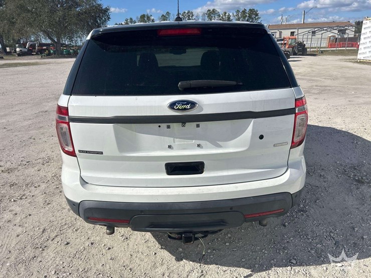 2014-ford-explorer-image-20