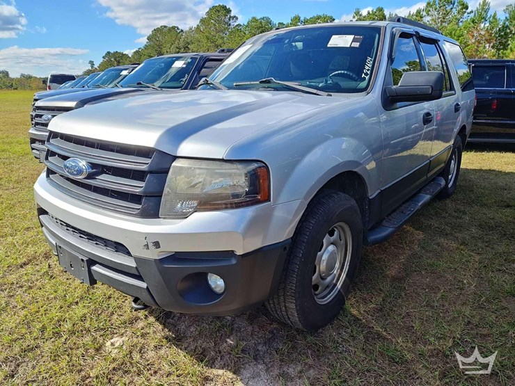 2017-ford-expedition-image-1