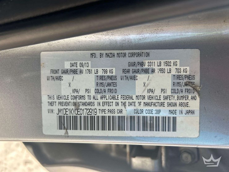 2014-mazda-2-hatchback-image-5