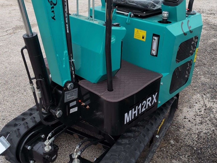 cfg-industrial-mini-excavator---mh12rx---green-image-3