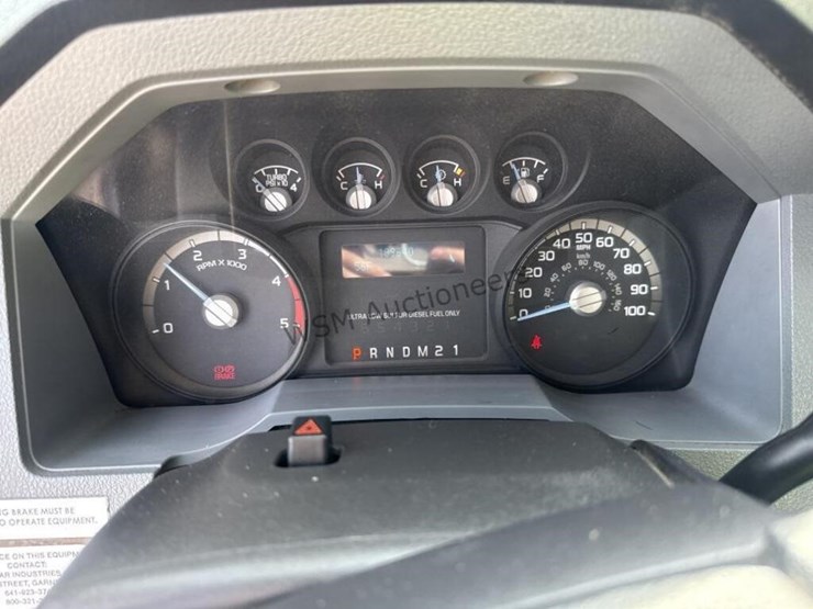 2016-ford-f550-image-29