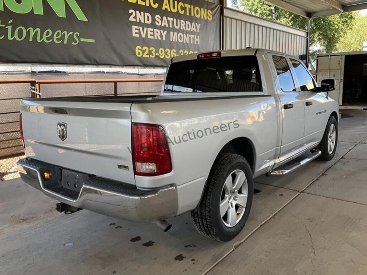 2011-dodge-1500-image-7