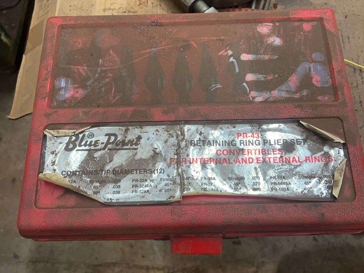 rolling-cart-and-snap-ring-pliers-image-2