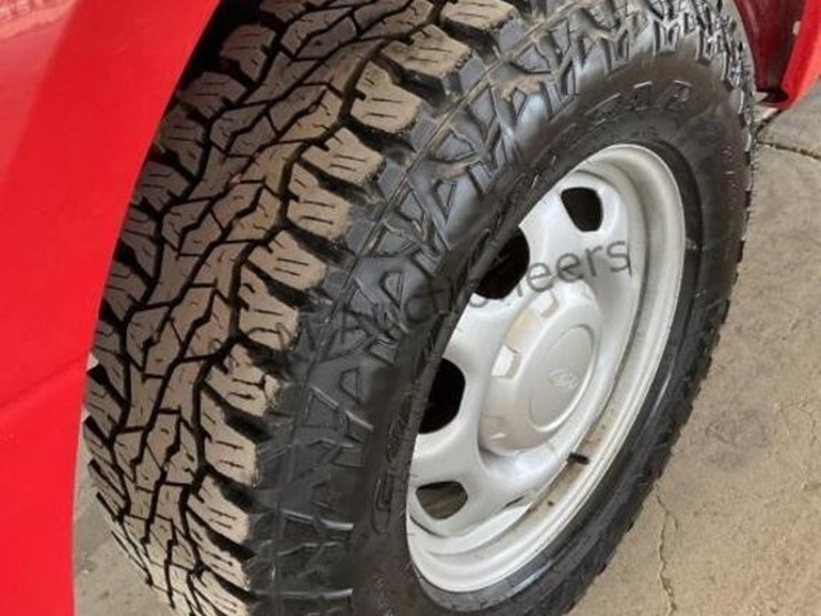 2017-ford-f150-image-8