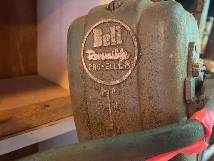 contents-of-shelves-image-3