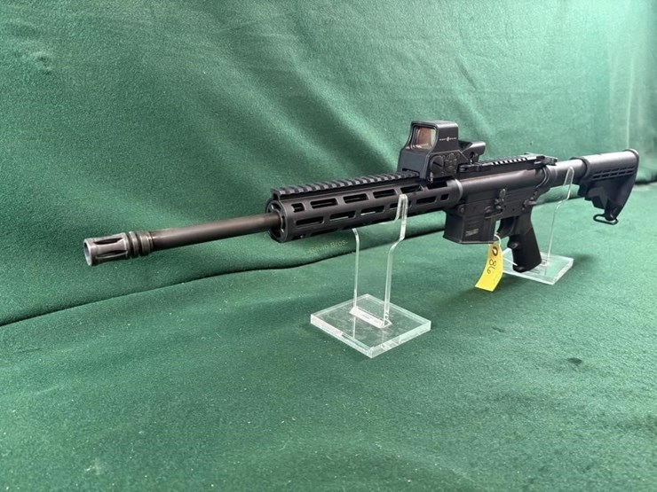 smith-&-wesson-m&p-15-22-22lr-rifle-image-11