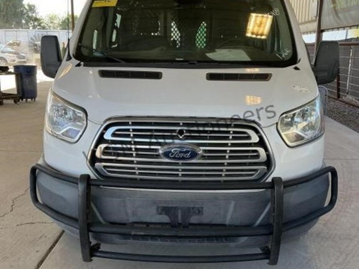 2018-ford-transit-image-3