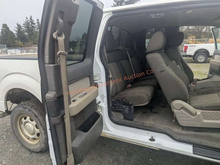 2010-ford-f150-xl-image-25