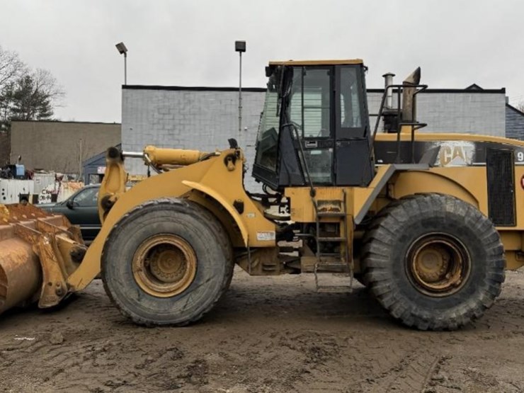 caterpillar-966g-image-2