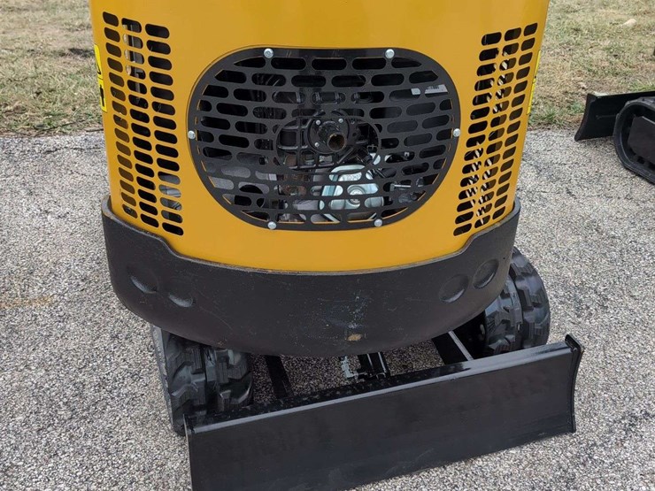 cfg-industrial-mini-excavator---h12r---yellow-image-5