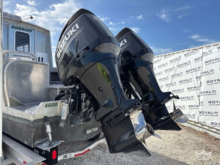 tug-boat-with-tri-axle-magic-tilt-boat-trailer-image-7