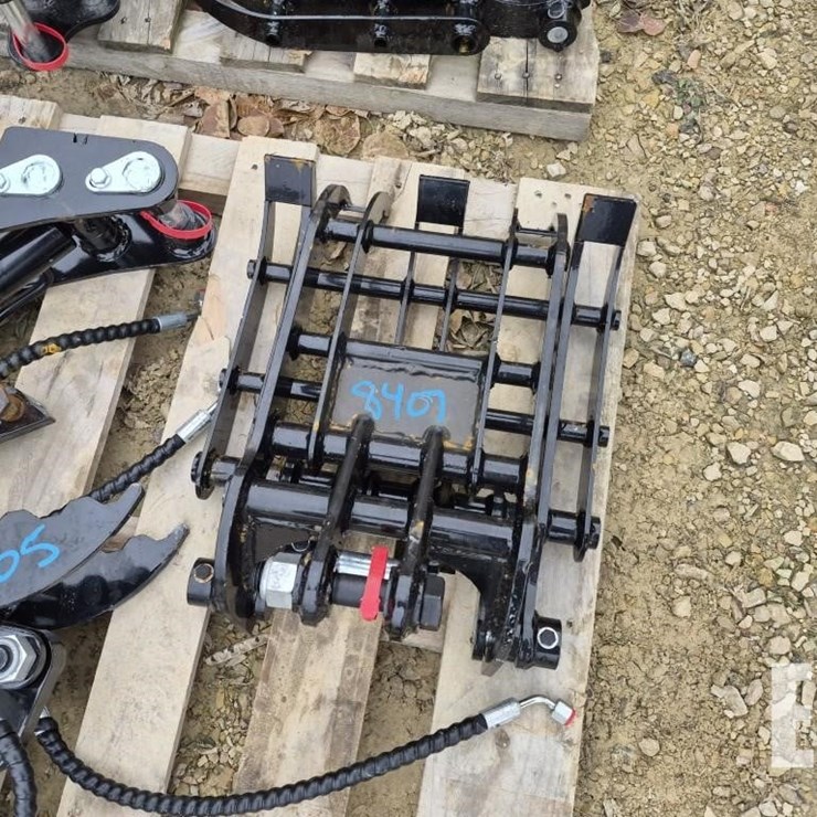 IRLANCH MINI EXCAVATOR GRAPPLE