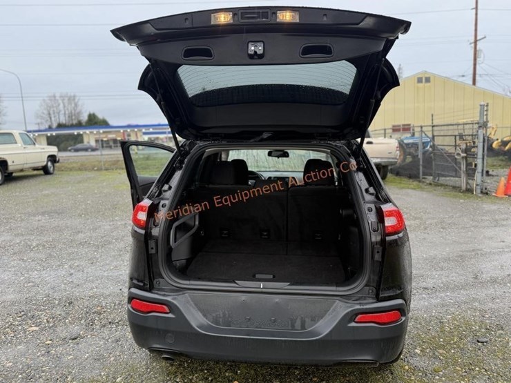 jeep-cherokee-image-33