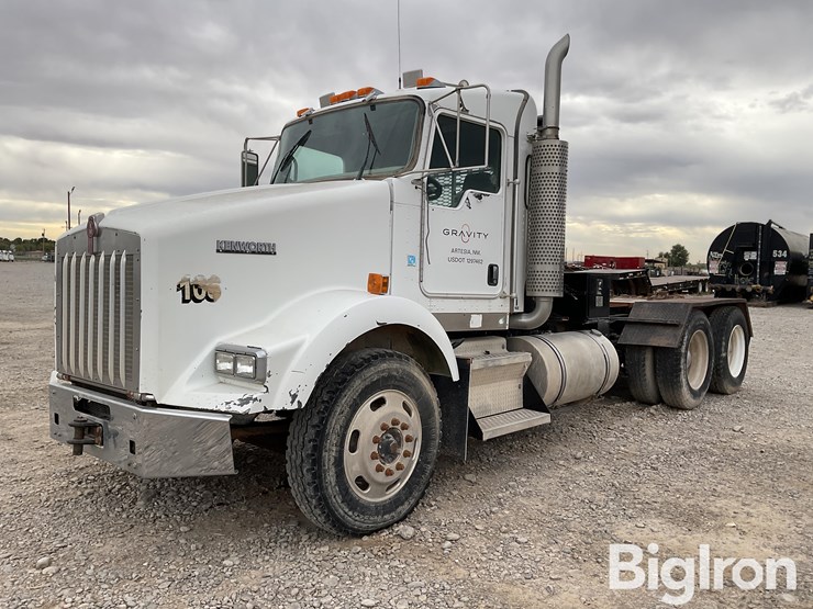 2007-kenworth-t800-image-1