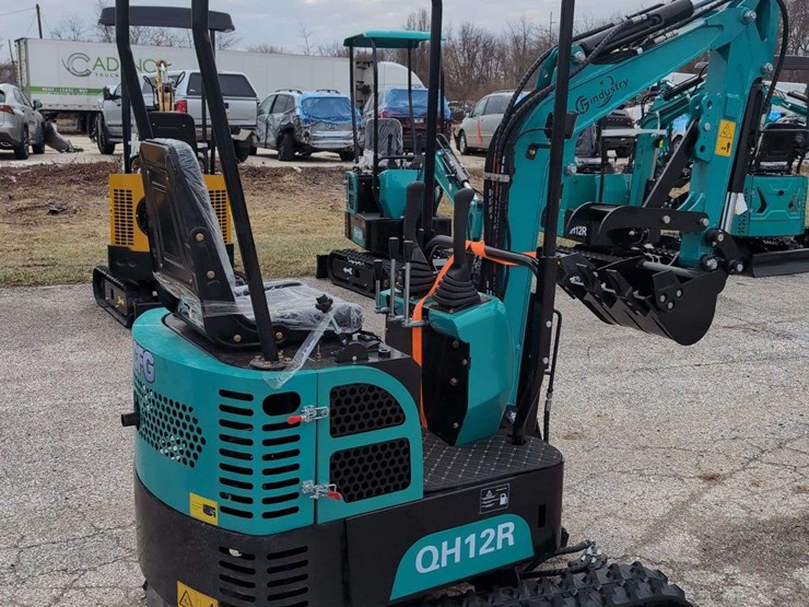 cfg-industrial-mini-excavator---qh12r---green-image-6
