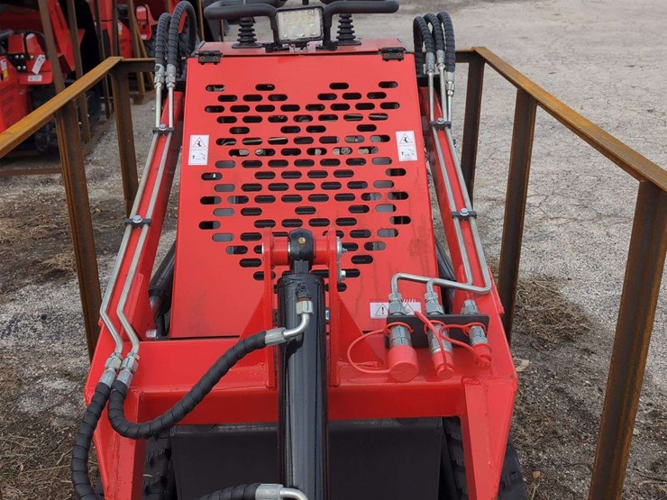 agt-mini-skid-steer-loader---ysrt14---red-image-2