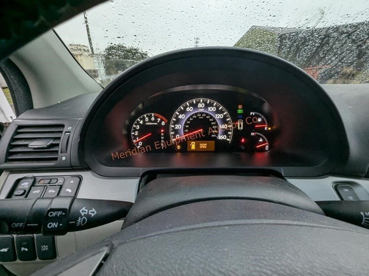 2009-honda-odyssey-image-17