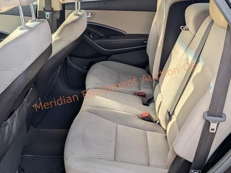 hyundai-santa-fe-image-25