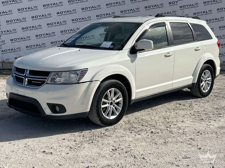 2014-dodge-journey-image-1