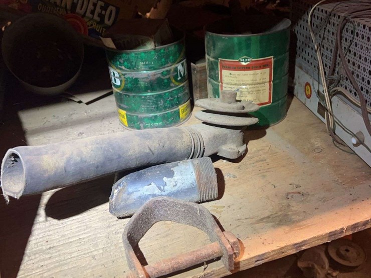 pallet-rack,-shelf-and-contents-image-17