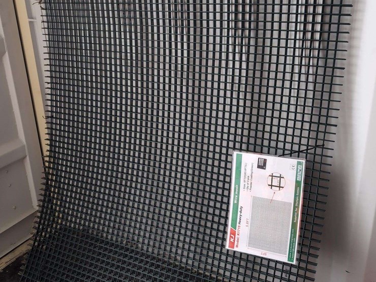 (3-pcs)5'-x-5.6'-kj-heavy-duty-green-powder-coated-wire-mesh-image-1