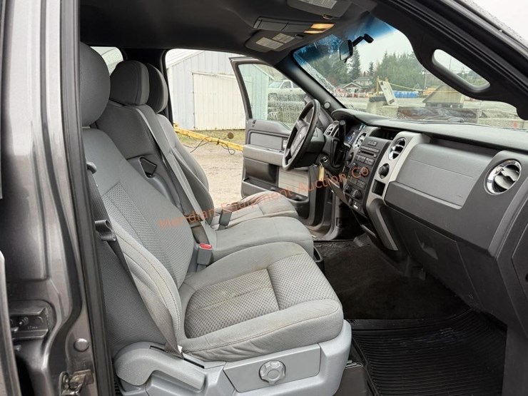 2014-ford-f150-xlt-image-28