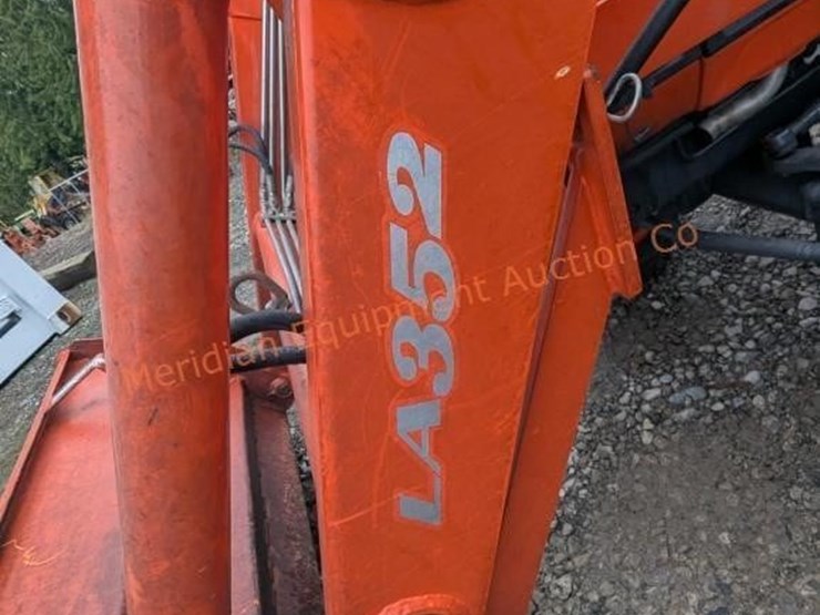 kubota-b7610-image-12