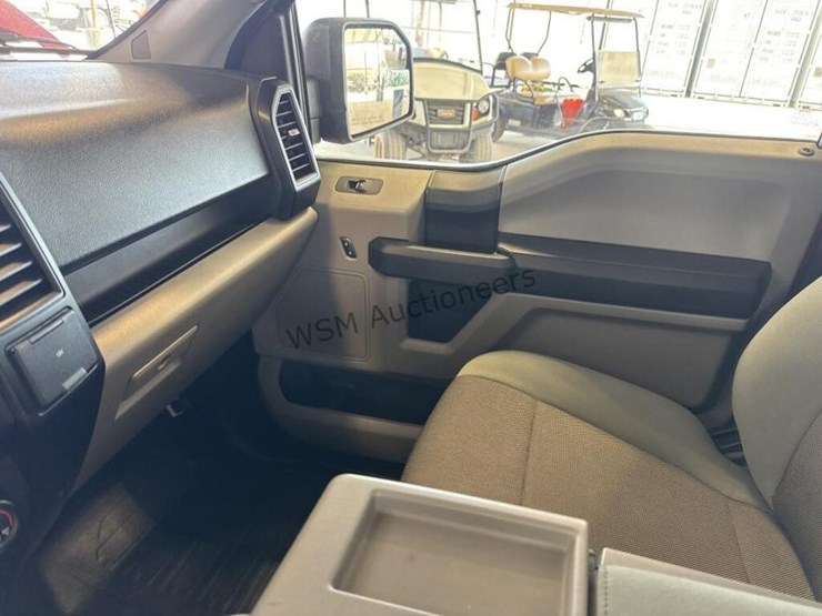 2016-ford-f150-image-19