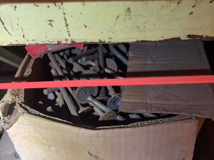 pallet-rack,-shelf-and-contents-image-15