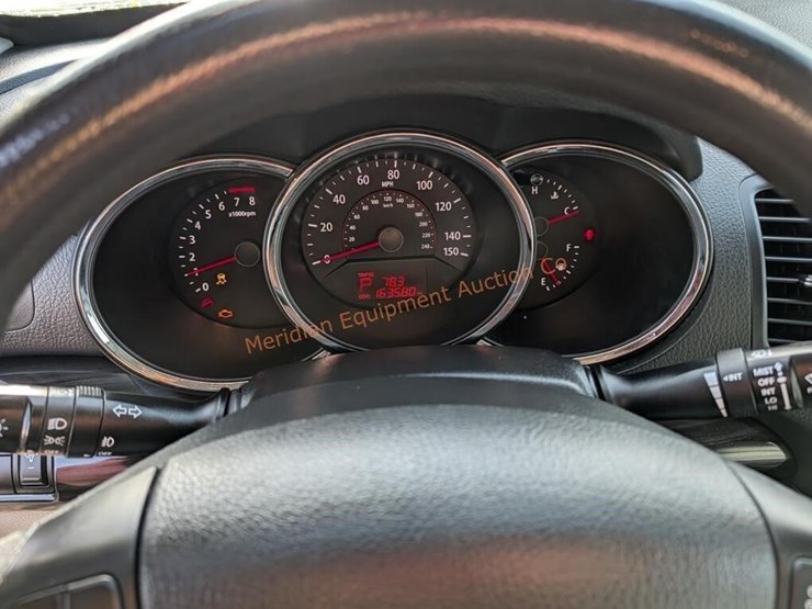 kia-sorento-lx-image-21