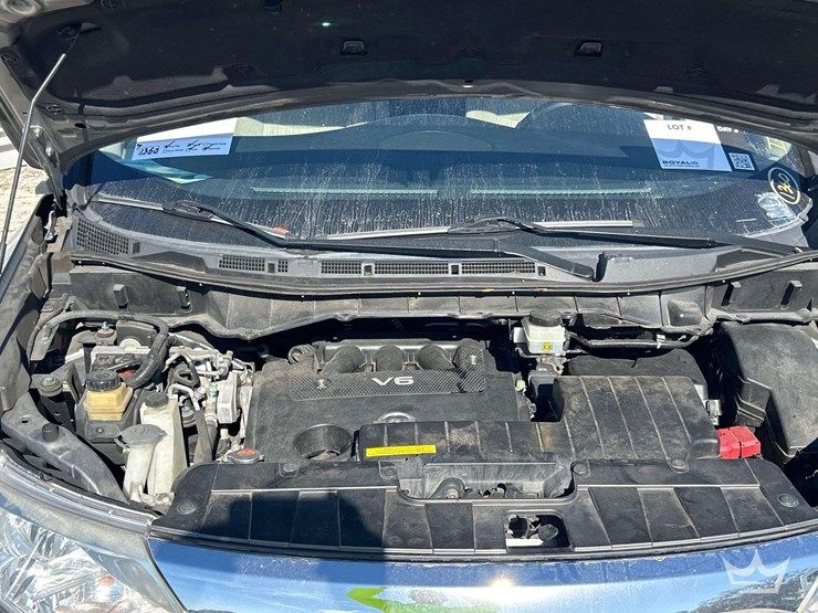 2016-nissan-quest-image-7