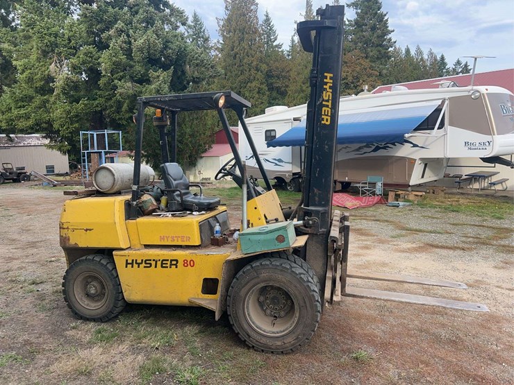 hyster-model-80-all-terrain-forklift-image-4