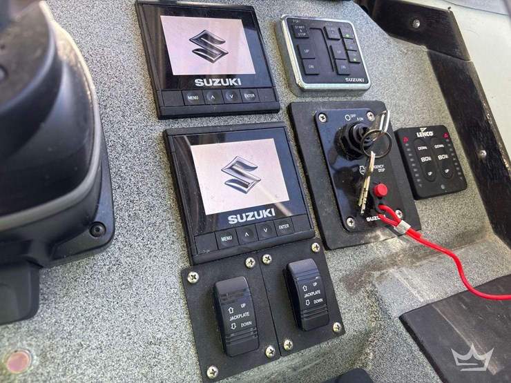 tug-boat-with-tri-axle-magic-tilt-boat-trailer-image-67