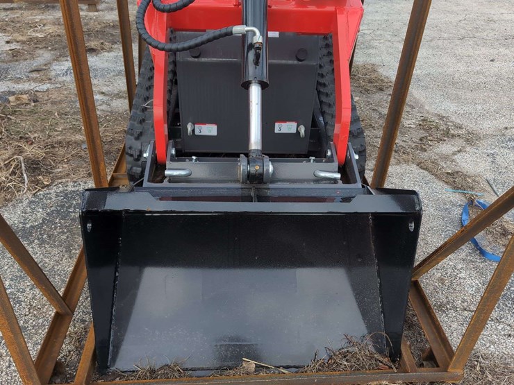 agt-mini-skid-steer-loader---ysrt14---red-image-3