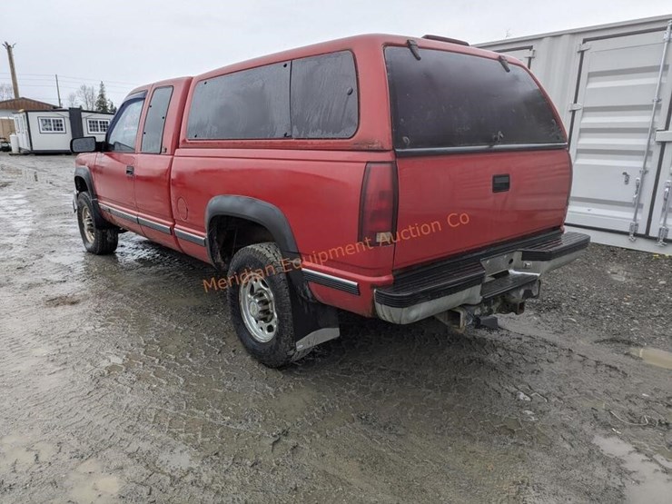 1997-chevrolet-gmt400-image-2