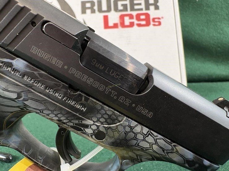 ruger-lc9s-9mm-luger-pistol-image-5
