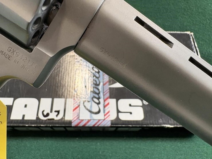 taurus-tracker-22lr-revolver-image-5