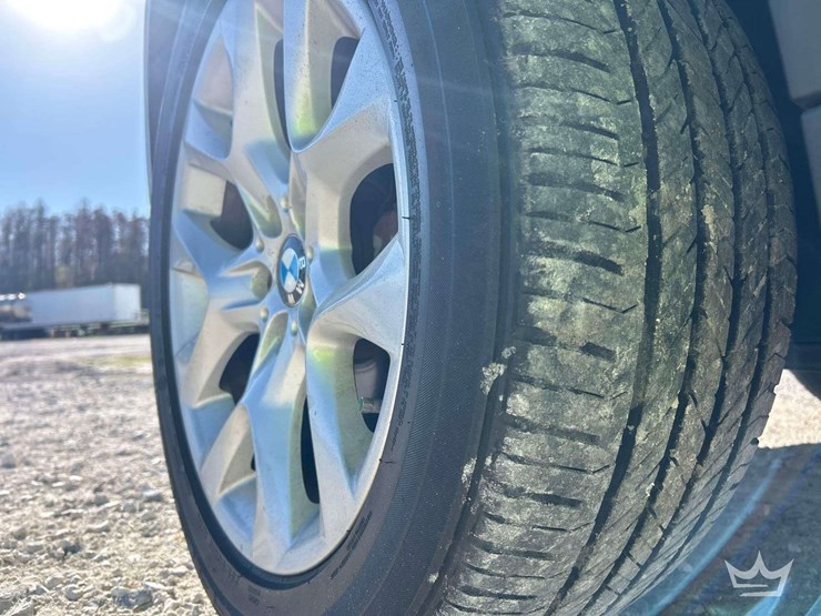 2013-bmw-x5-image-27