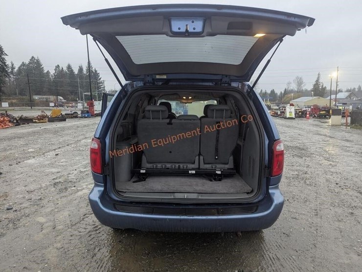 2007-dodge-grand-caravan-image-16